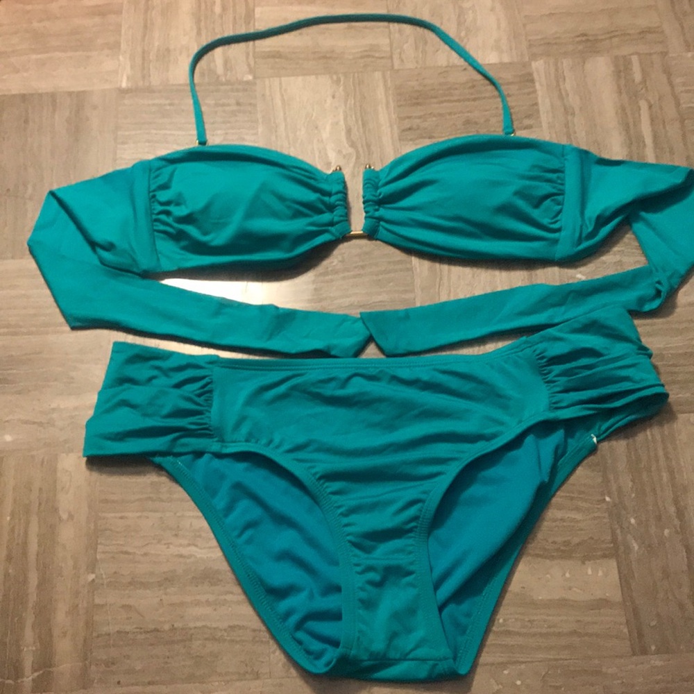 bar lll Bikini